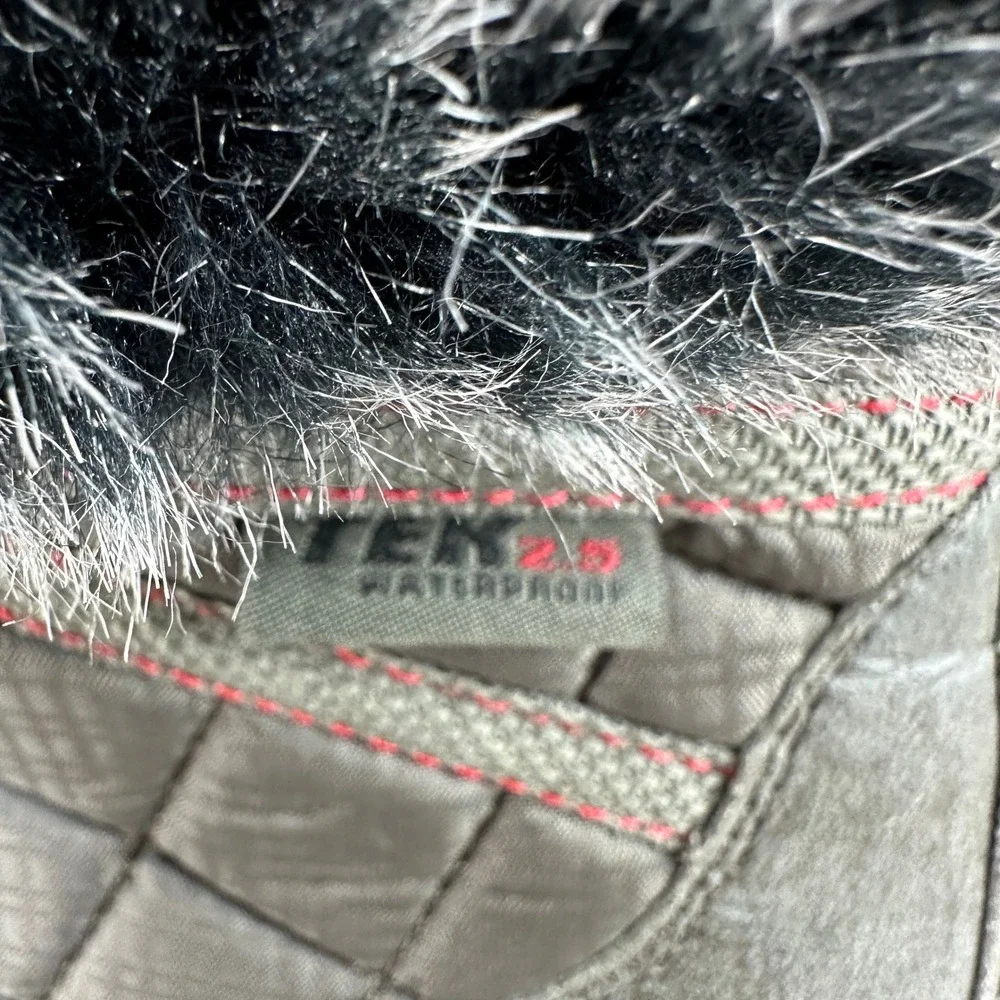LL Bean Waterproof Insulated Winter Snow Boots Women 6.5 Red Lace Faux Fur Lined